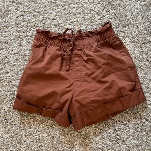 Abercrombie & Fitch paper bag shorts